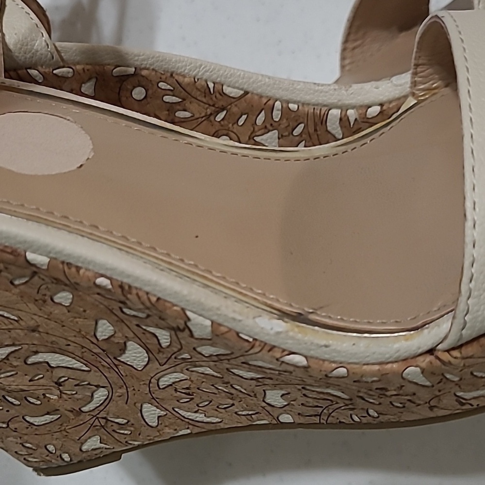 Jessica Simpson Cork & Cream Platform Wedge Sandals size 11 - Picture 13 of 16